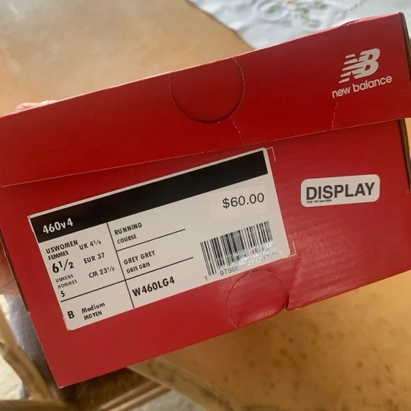 New Balance Shoes - Picture 5 of 5